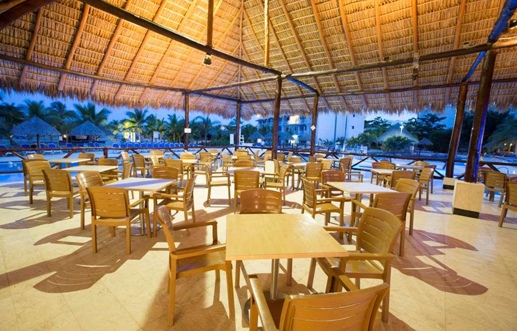 普拉亚布兰卡海滩全包度假酒店 餐厅 照片